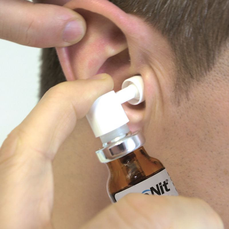 Ohrenpflege mit Ohrenspray